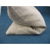 Coussin de végétaux en lin brun