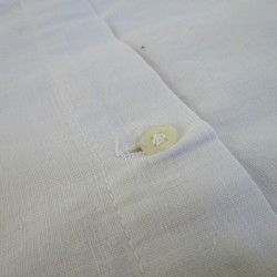 Taie d'oreiller ancienne brodée MF avec dentelle blanche