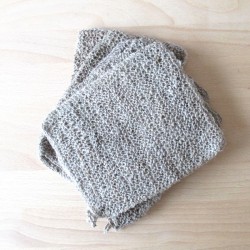 gant de toilette tricoté en fibre d'orties du népal