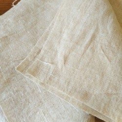 Coupon de tissu en pur chanvre beige vanillé