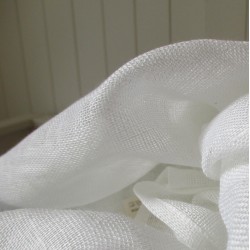 Tissu au mètre en voile de pur lin blanc