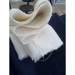 Chute de tissu en pur chanvre crème