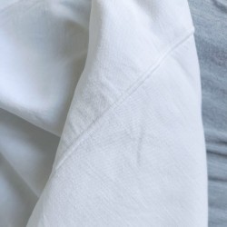 Drap blanc ancien en métis de lin