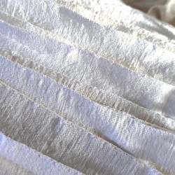 Drap plat ancien en chanvre blanc