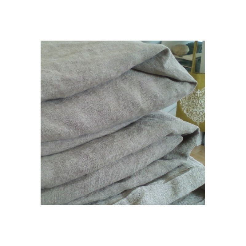 Drap plat plié en chanvre naturel confectionné en France